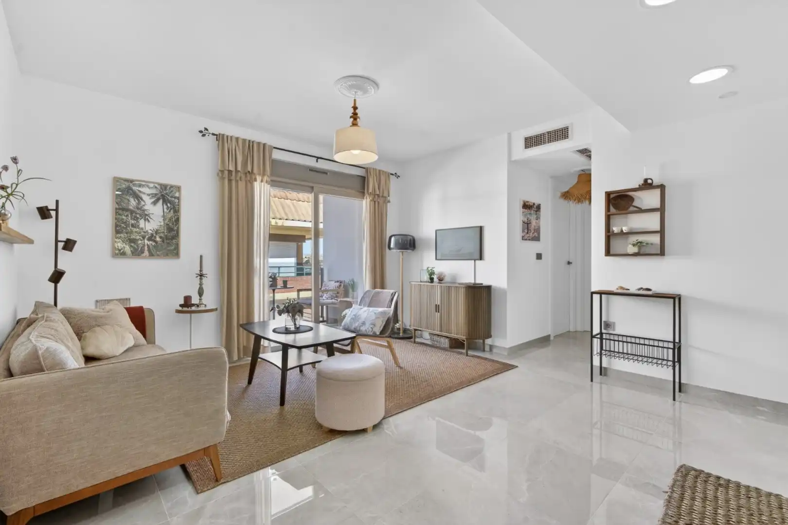 Living room of Flat for sale in Torrevieja  with Air Conditioner, Heating and Terrace