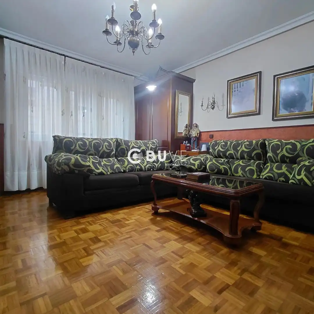 Sala d'estar de Pis en venda en Langreo amb Calefacció, Terrassa i Traster