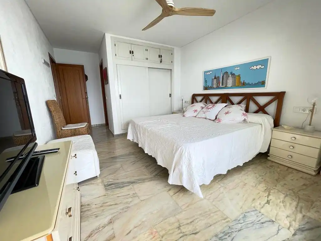 Bedroom of Flat for rent in Fuengirola  with Air Conditioner, Heating and Private garden