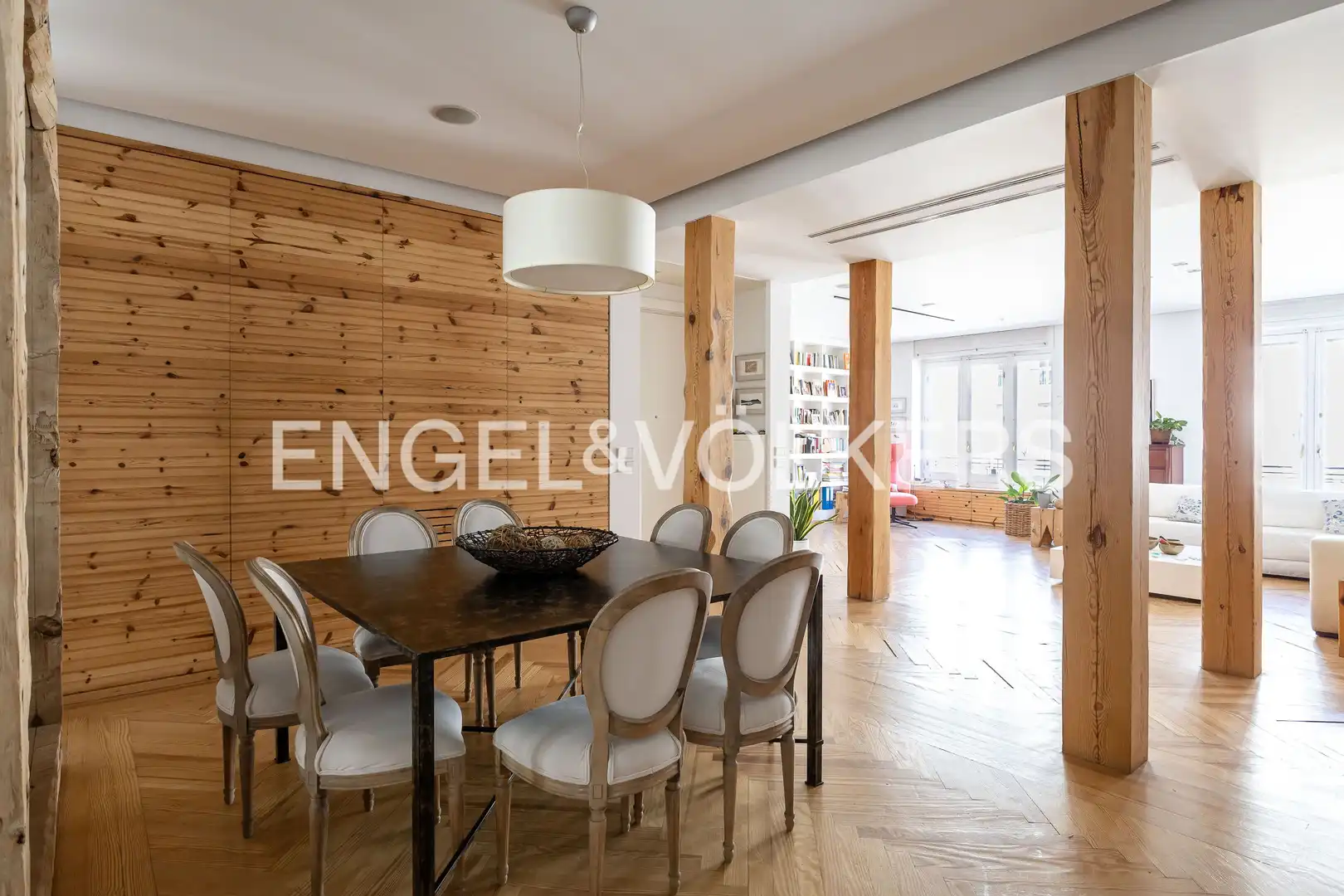 Comedor de Piso de alquiler en Madrid con Aire acondicionado, Calefacción y Parquet