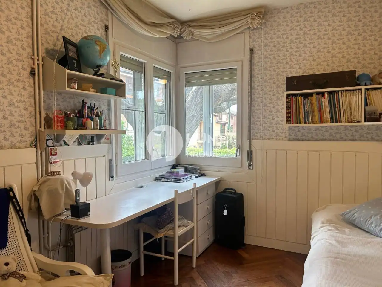 Bedroom of Flat for sale in Sant Cugat del Vallès  with Air Conditioner, Heating and Private garden