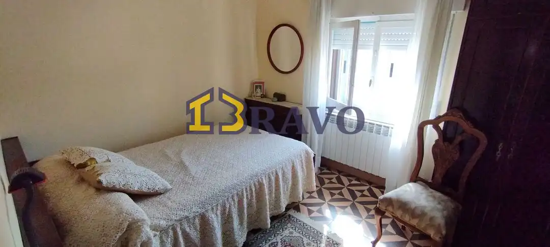 Habitación de Dúplex en venta en Medina de Pomar con Calefacción, Jardín privado y Terraza