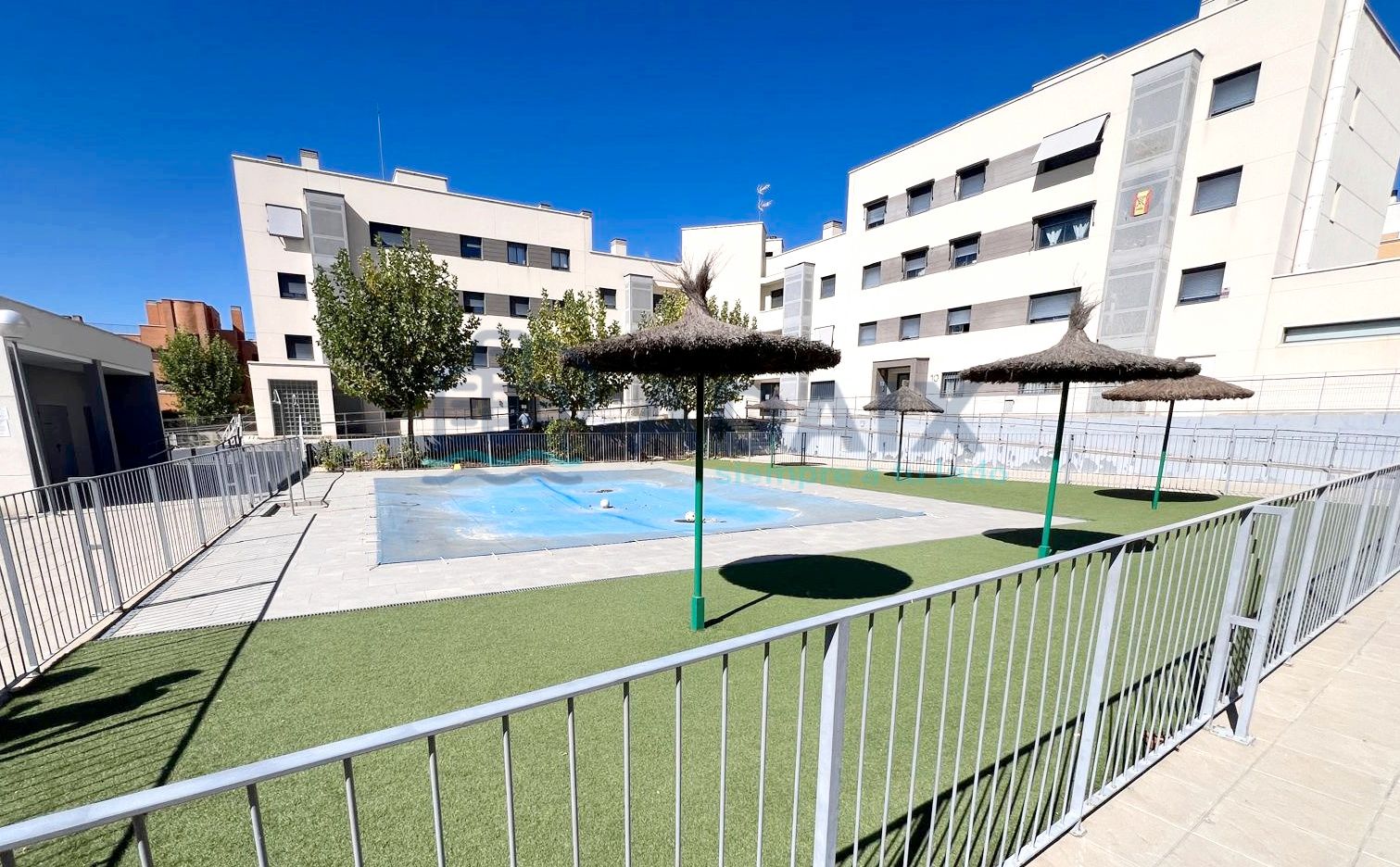 Piscina de Pis en venda en Arroyomolinos (Madrid) amb Aire condicionat, Calefacció i Traster
