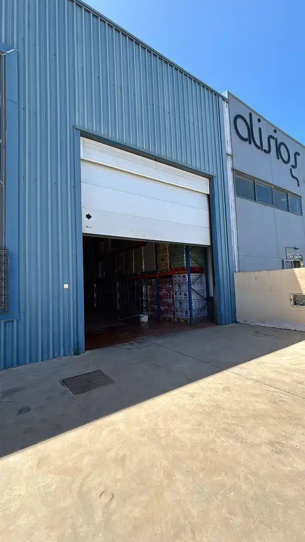Nau industrial en venda a Cruce de Arinaga