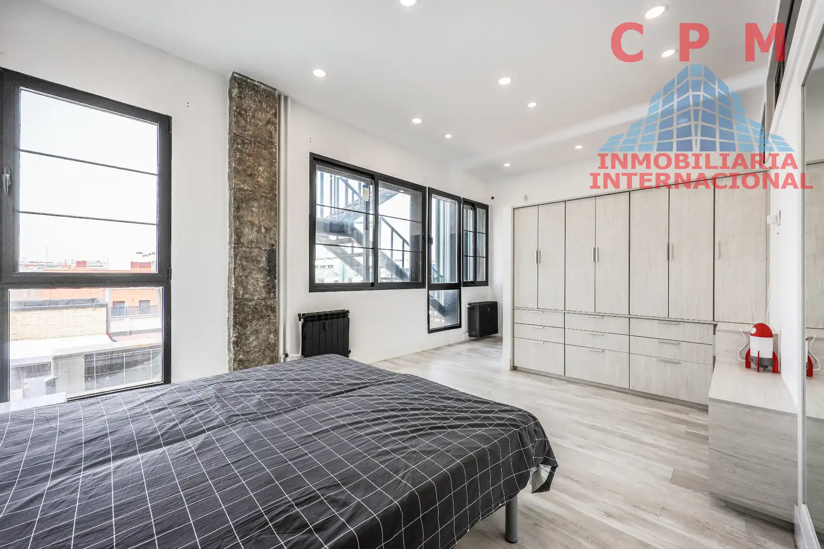 Bedroom of Flat for rent in Madrid  with Air Conditioner, Heating and Parquet flooring