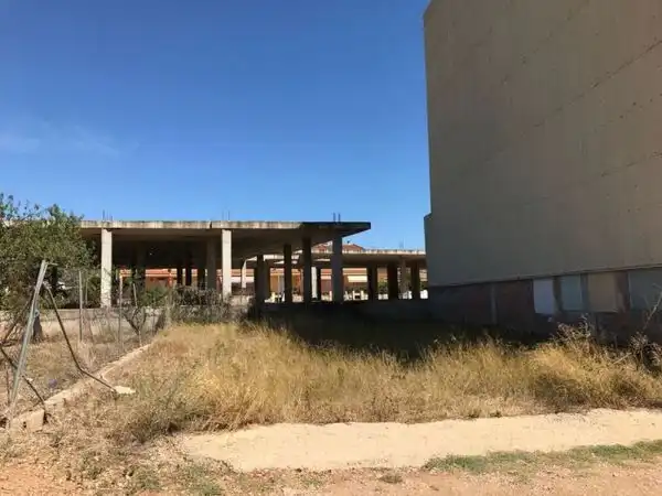Residential land for sale in Carrer de Enric Granados 5, imagen 4