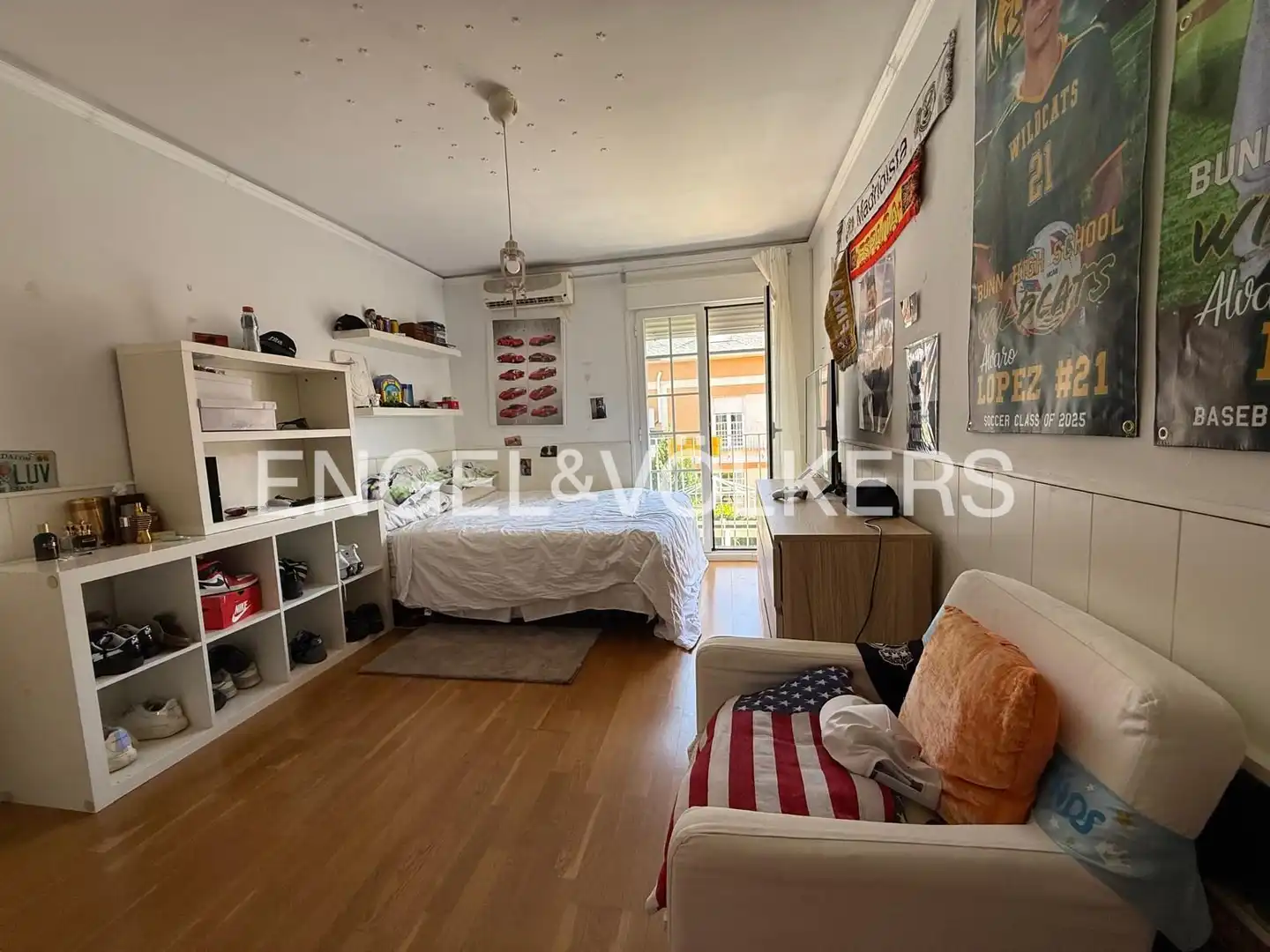 Habitación de Casa adosada en venta en Rivas-Vaciamadrid con Aire acondicionado, Calefacción y Jardín privado