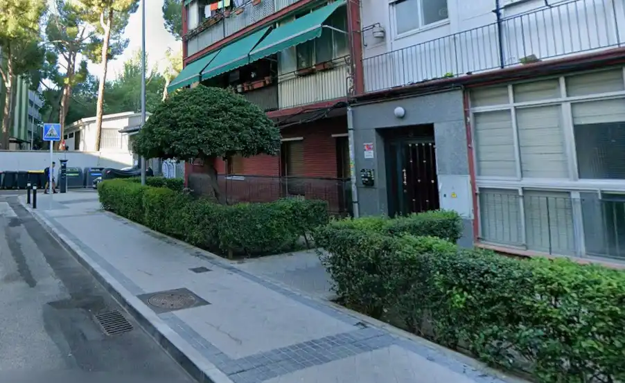 Vista exterior de Pis en venda en Madrid