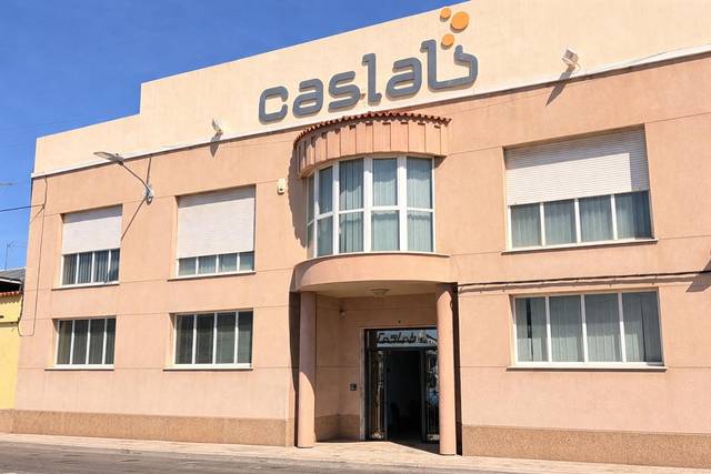 Local comercial en Venta en Forcall en Ensanche - Parque Santa Rosa