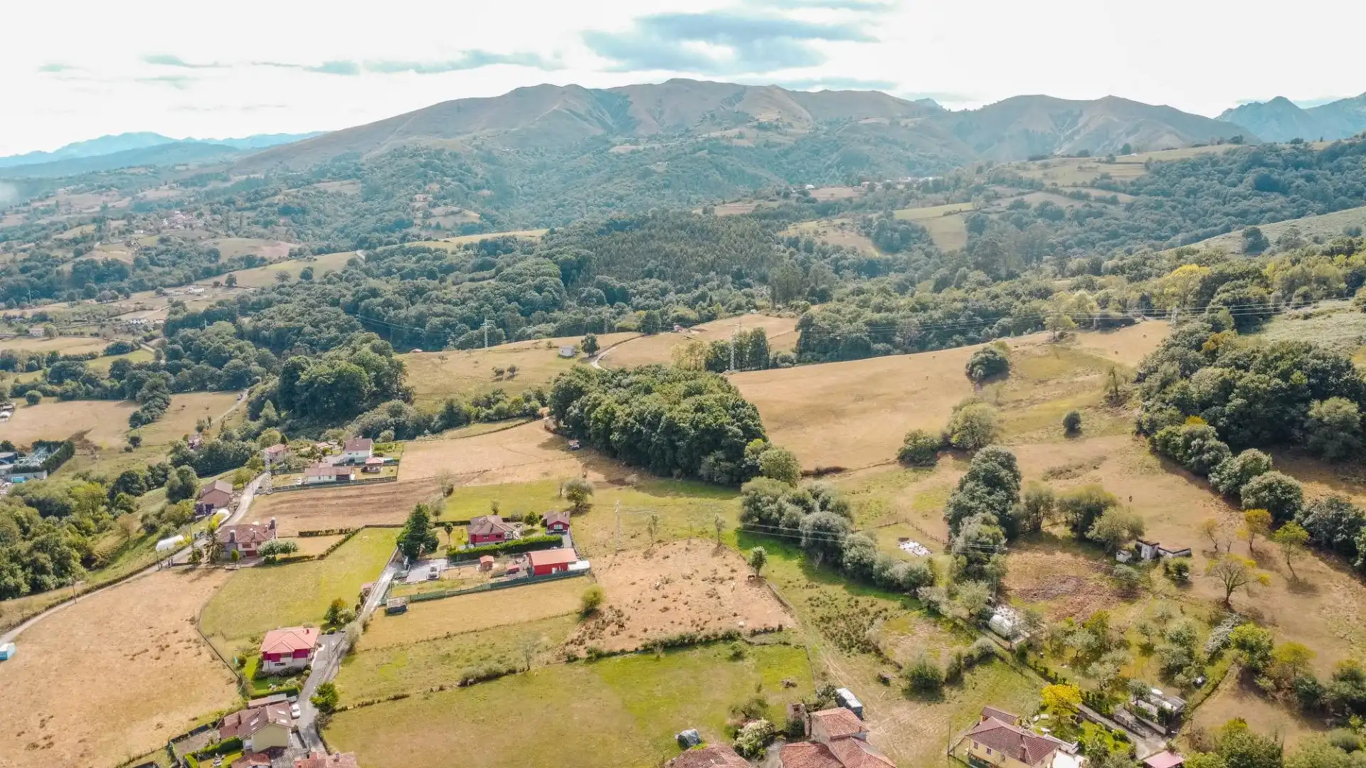 Casa o chalet en venta en Piloña con Calefacción, Jardín privado y Parquet
