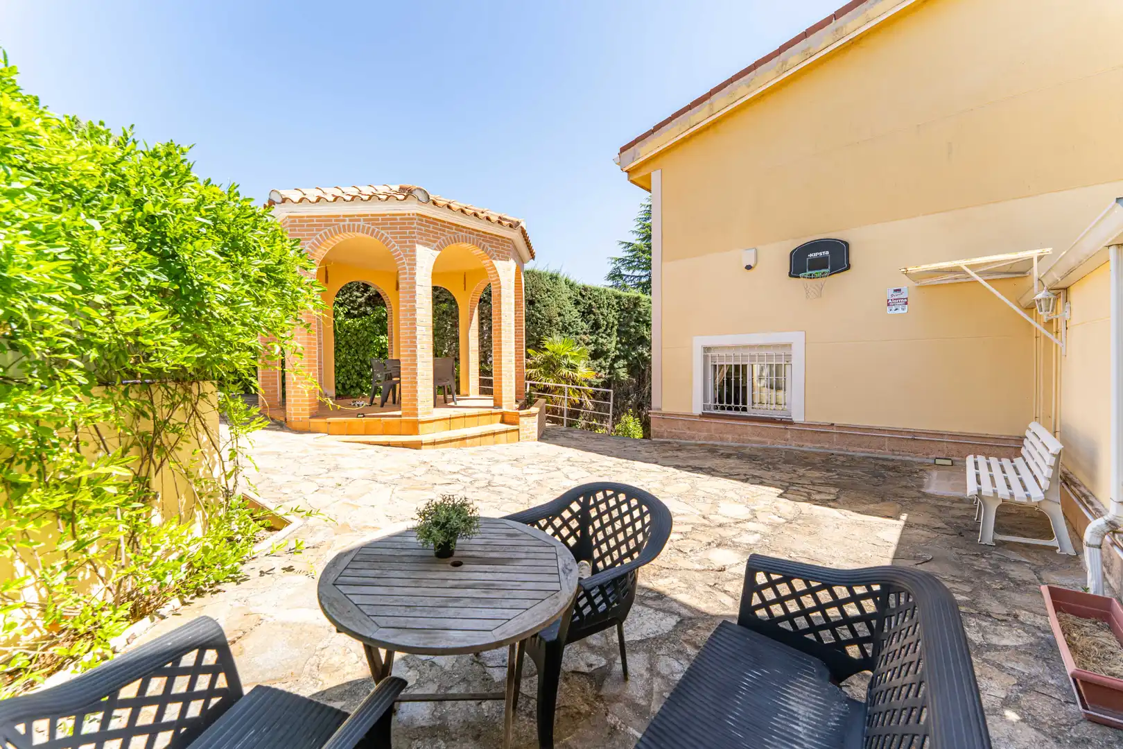 Jardín de Casa adosada en venta en Torrelodones con Calefacción, Jardín privado y Terraza