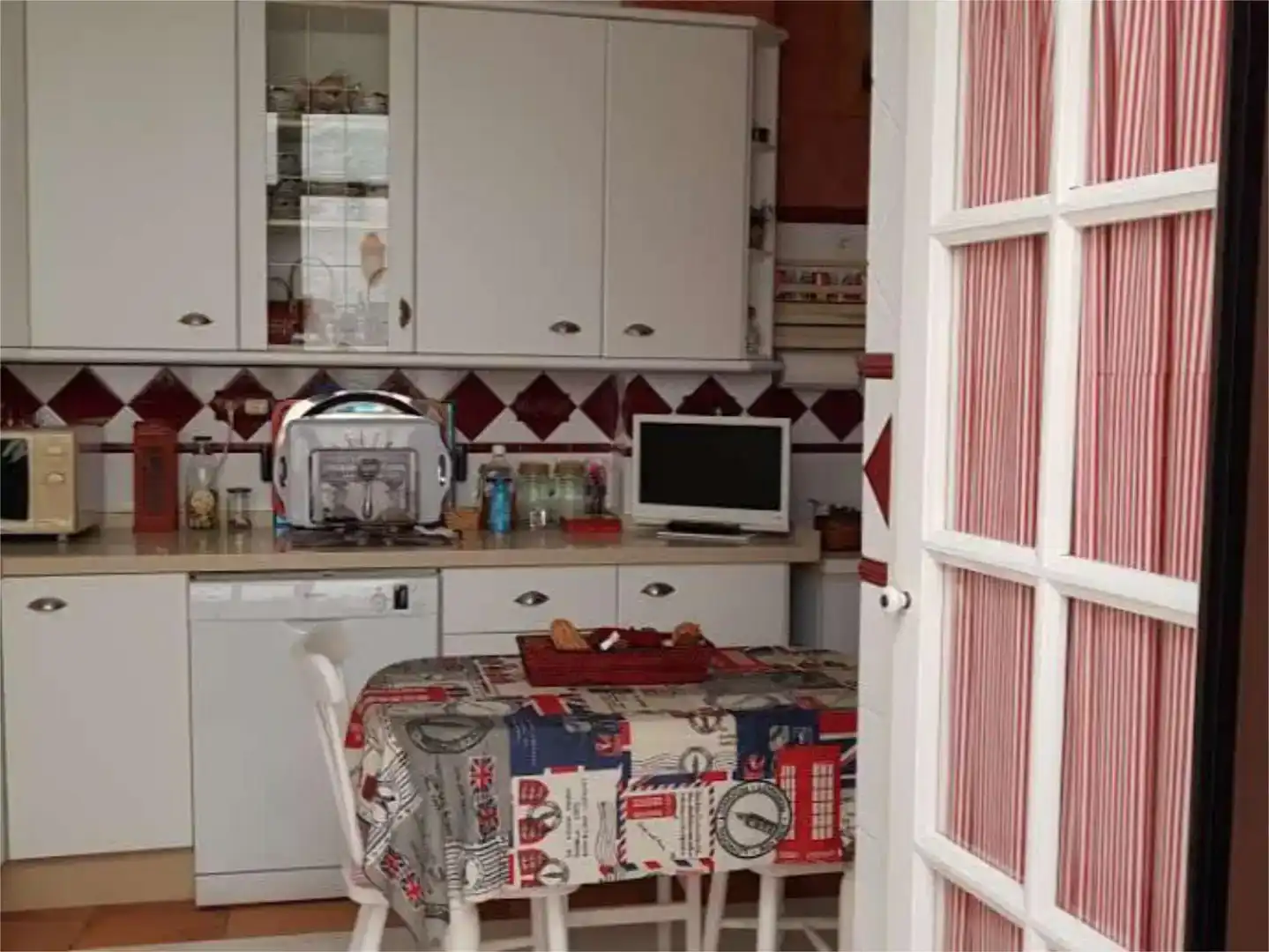 Kitchen of Flat for sale in Utrera  with Air Conditioner and Balcony