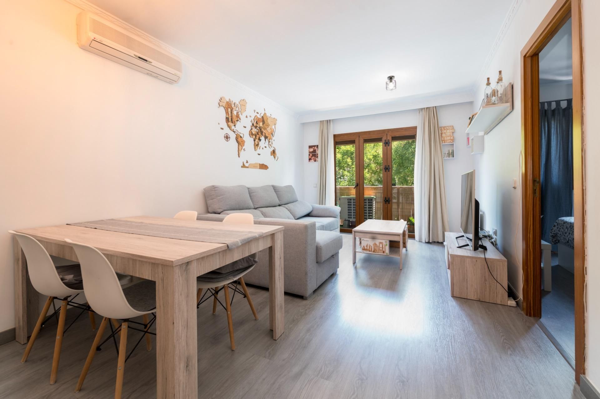 Sala d'estar de Pis en venda en  Palma de Mallorca amb Aire condicionat, Calefacció i Parquet