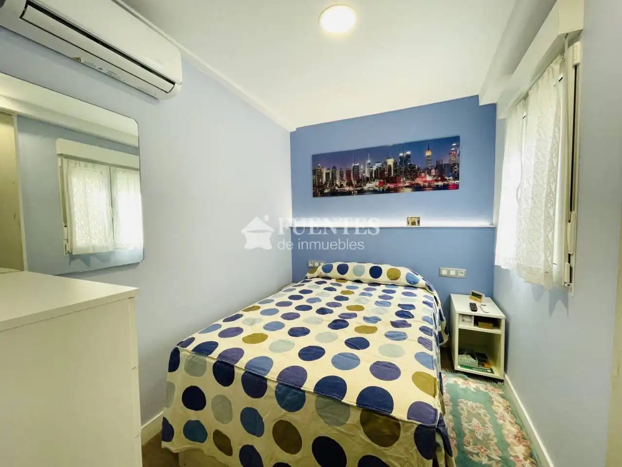 Habitación de Piso en venta en Alicante / Alacant con Aire acondicionado, Calefacción y Terraza