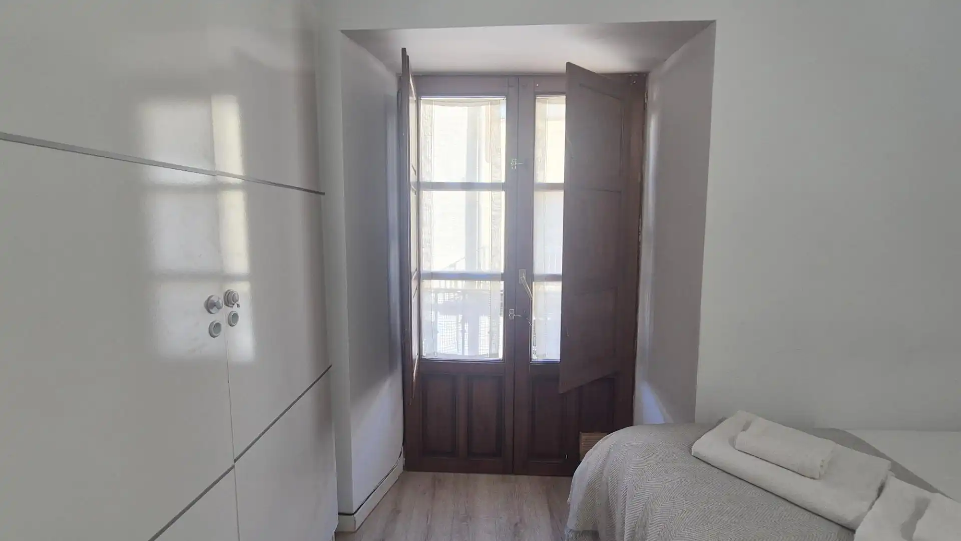 Habitación de Estudio de alquiler en Salamanca con Calefacción, Amueblado y Balcón