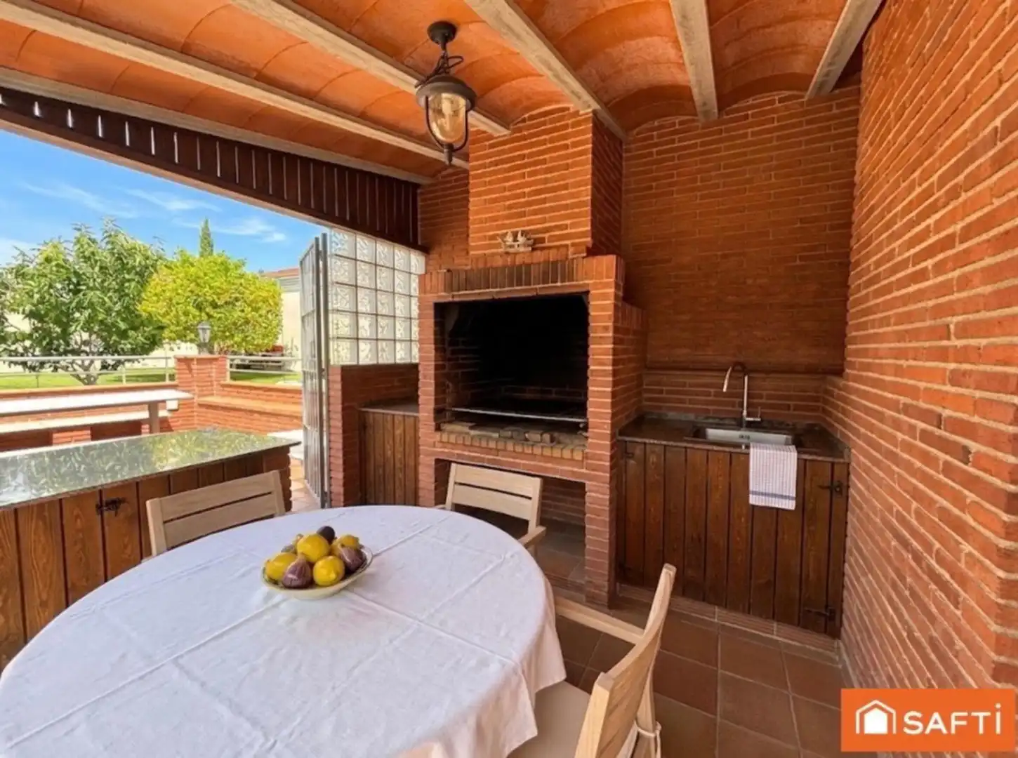 Terrassa de Casa o xalet en venda en Sant Pere de Ribes amb Calefacció