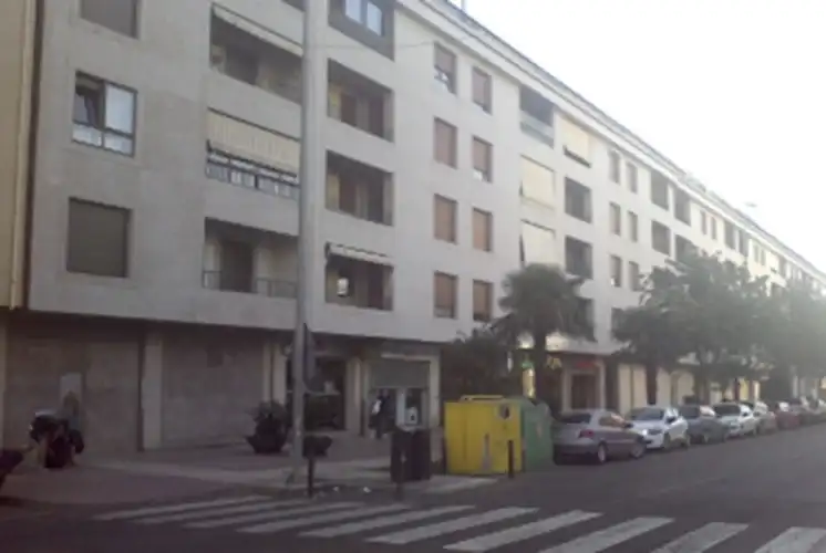 Local comercial de lloguer a Av. El Ferial