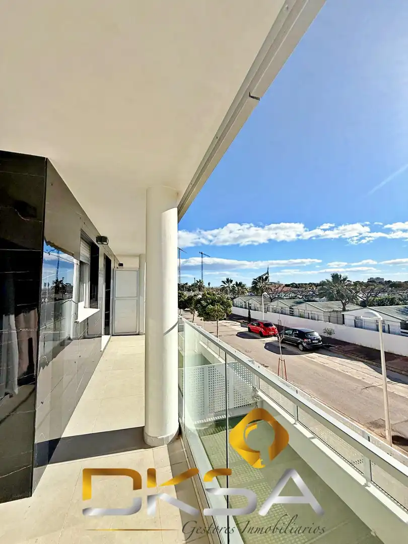 Apartment with pool for sale in Calle PAI SECTOR TORRELASAL