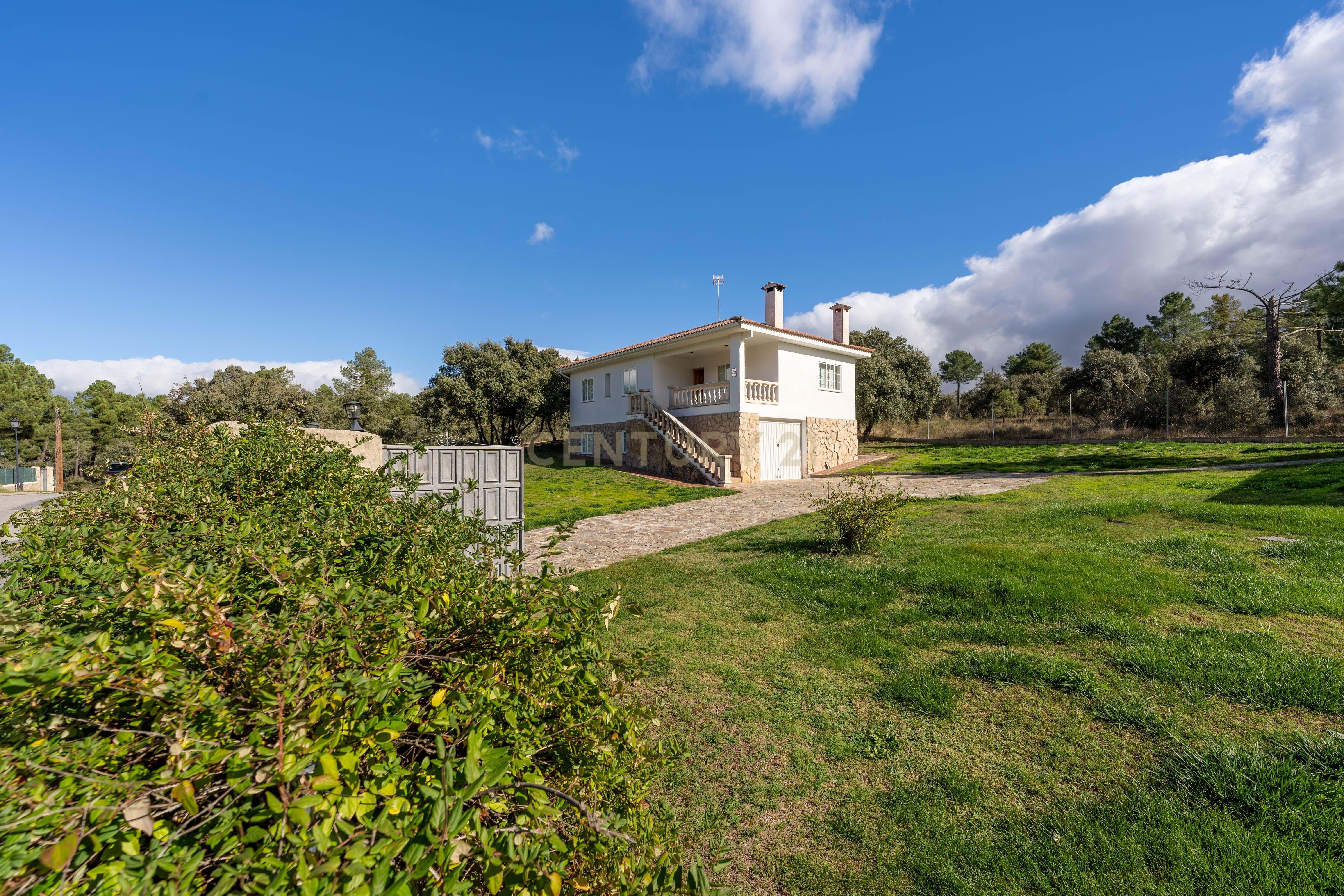 Jardí de Casa o xalet en venda en Marugán amb Terrassa i Moblat