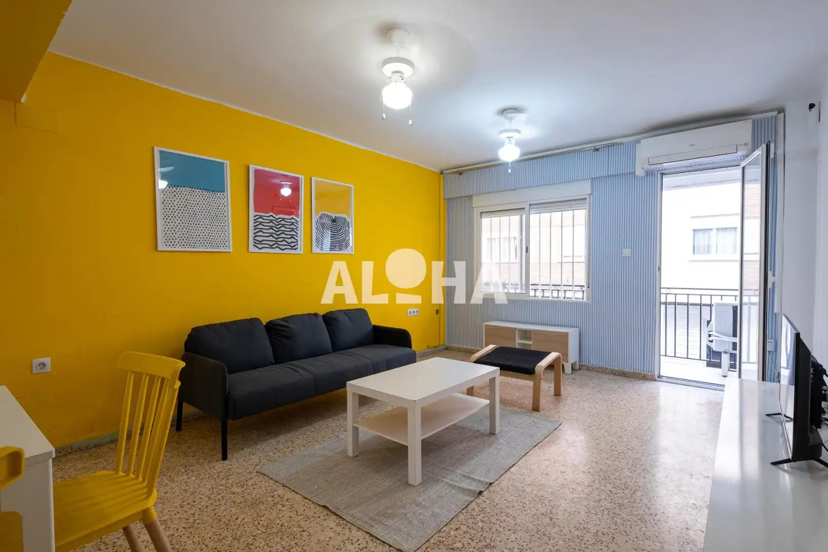 Wohnzimmer von Wohnung zur Miete in Zona Concordia