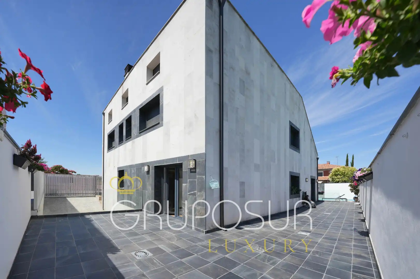 Vista exterior de Casa o chalet en venta en Valladolid con Aire acondicionado, Calefacción y Jardín privado