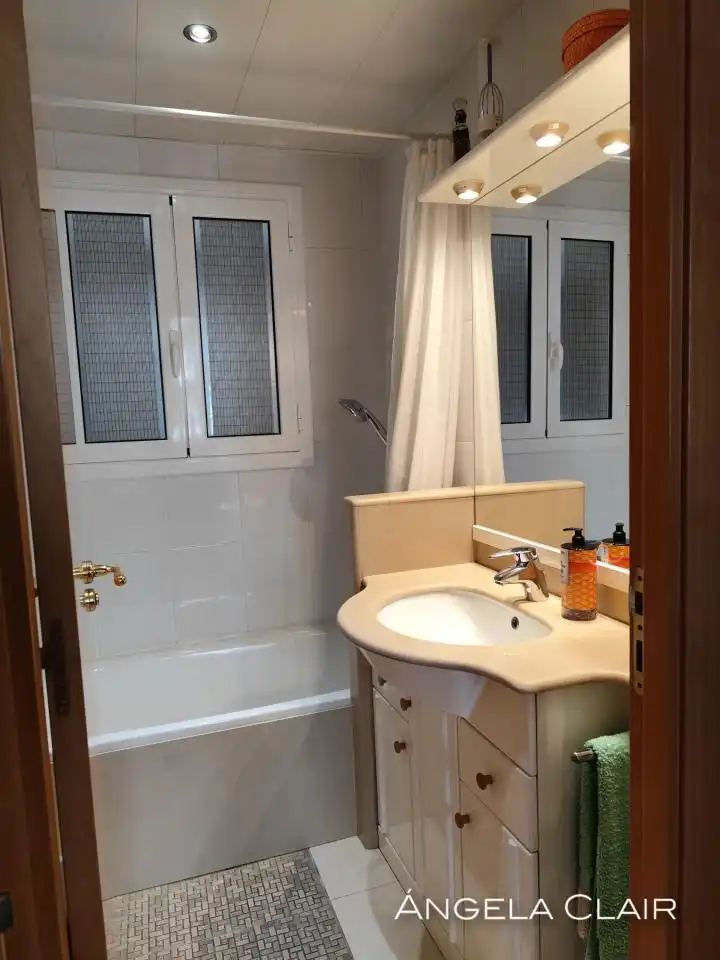 Baño de Piso en venta en Barcelona con Aire acondicionado, Calefacción y Parquet