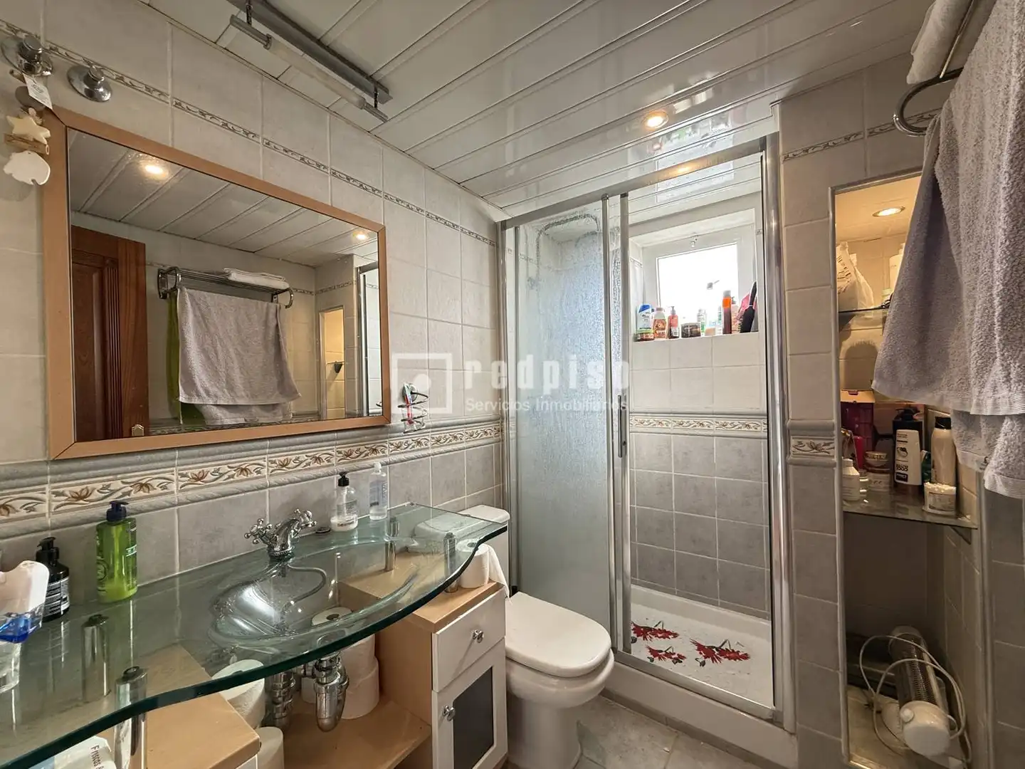 Bany de Casa o xalet en venda en Alhaurín de la Torre amb Aire condicionat, Jardí privat i Terrassa