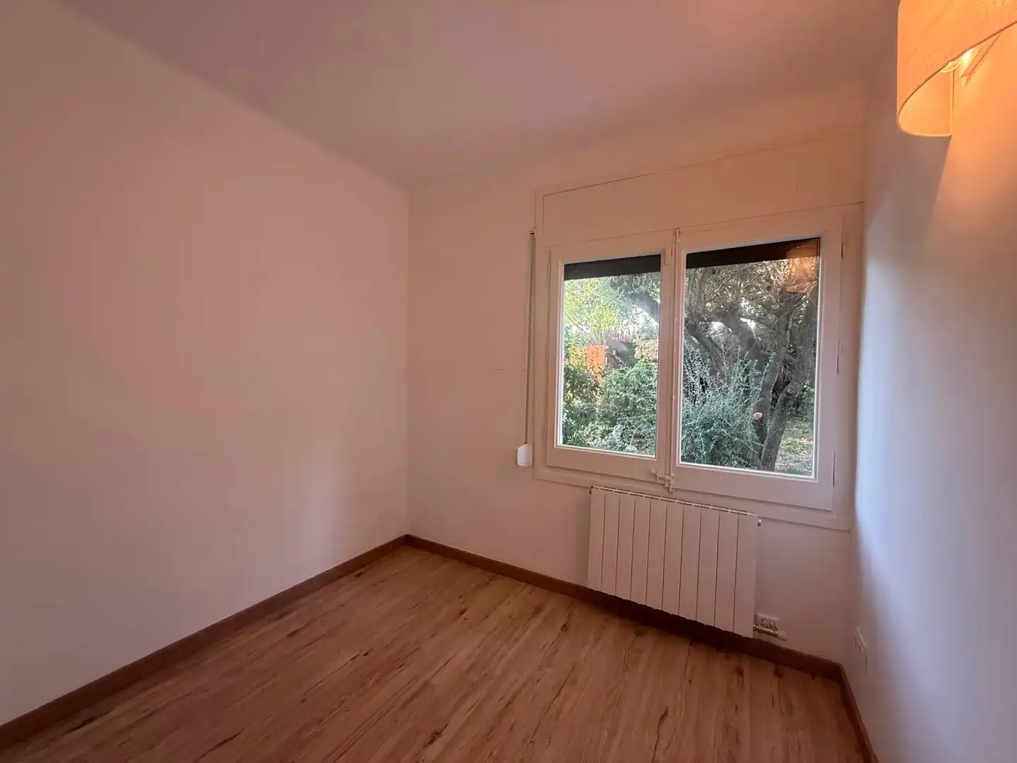 Bedroom of Houses for rent in Begues  with Heating, Private garden and Parquet flooring