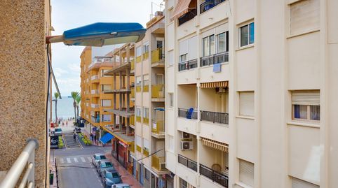 Foto 2 de Apartamento en venta en Calle Gumersindo, Las Piscinas Naturales, Torrevieja
