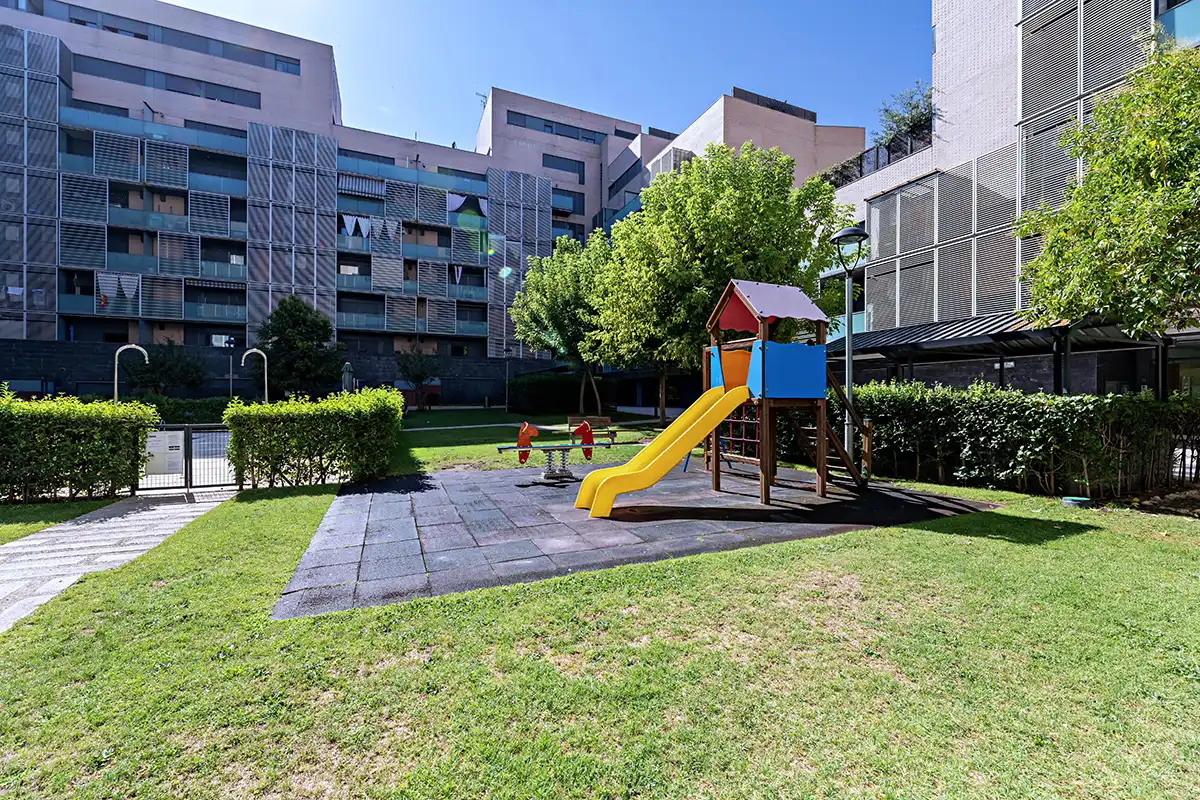 Flat for sale in Calle Alameda del Valle, 22, Ensanche de Vallecas - La Gavia