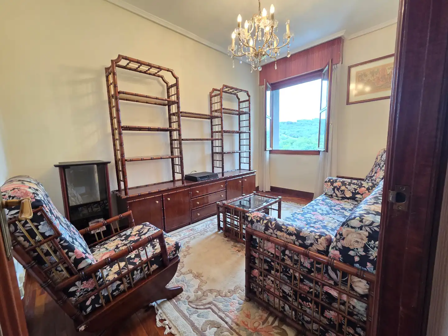 Living room of Flat for sale in Bilbao   with Furnished