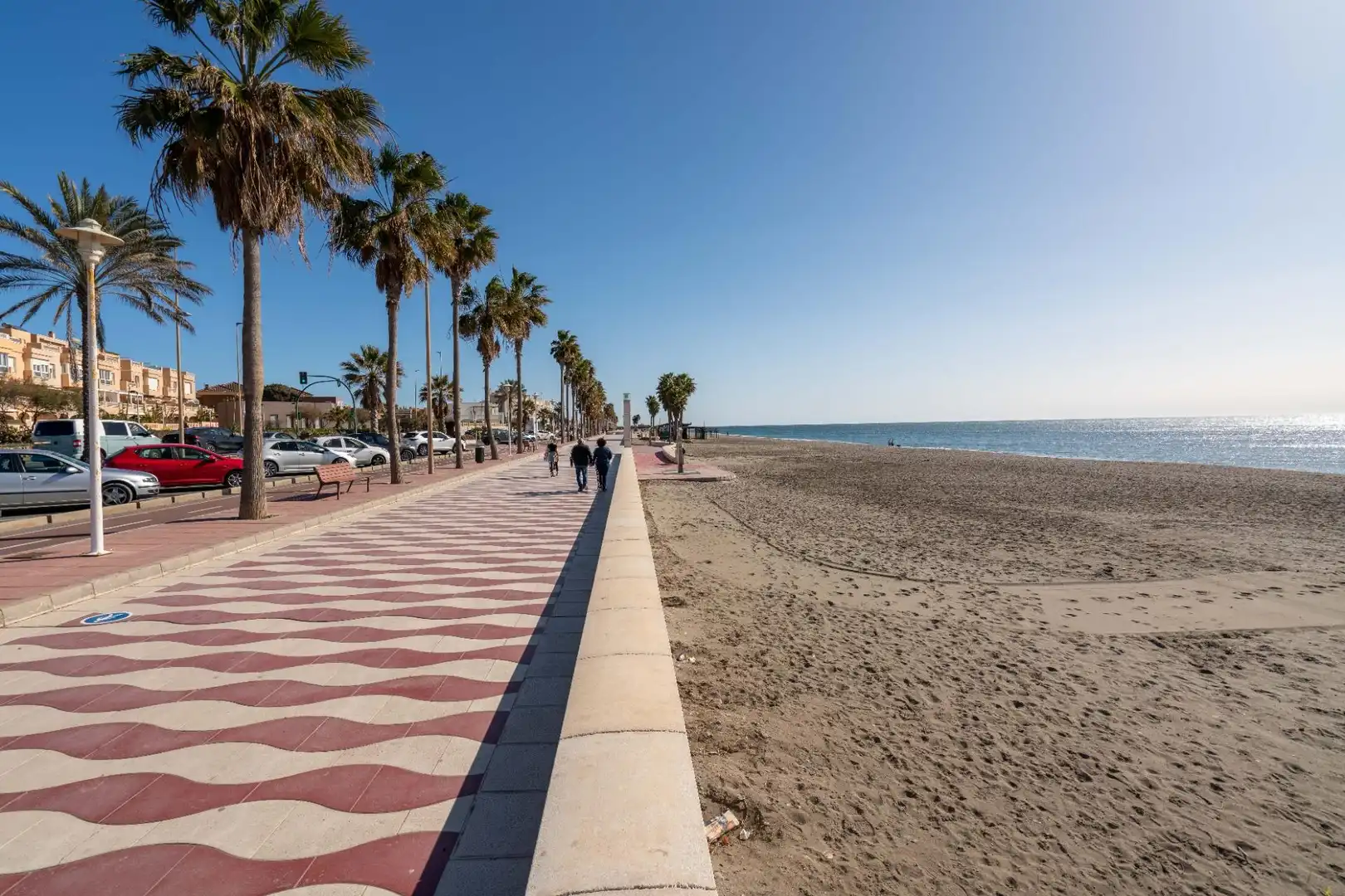 Vista exterior de Pis en venda en Almería amb Aire condicionat, Terrassa i Traster