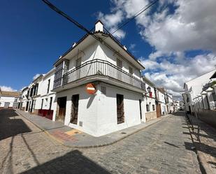 Vista exterior de Casa o xalet en venda en La Puebla de Cazalla amb Terrassa