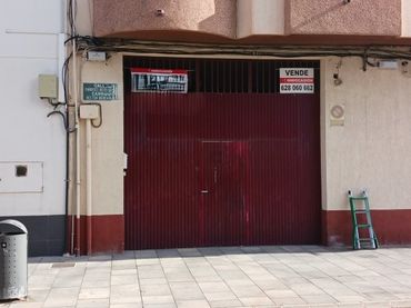 Local comercial en venta en Carrer Jaume I