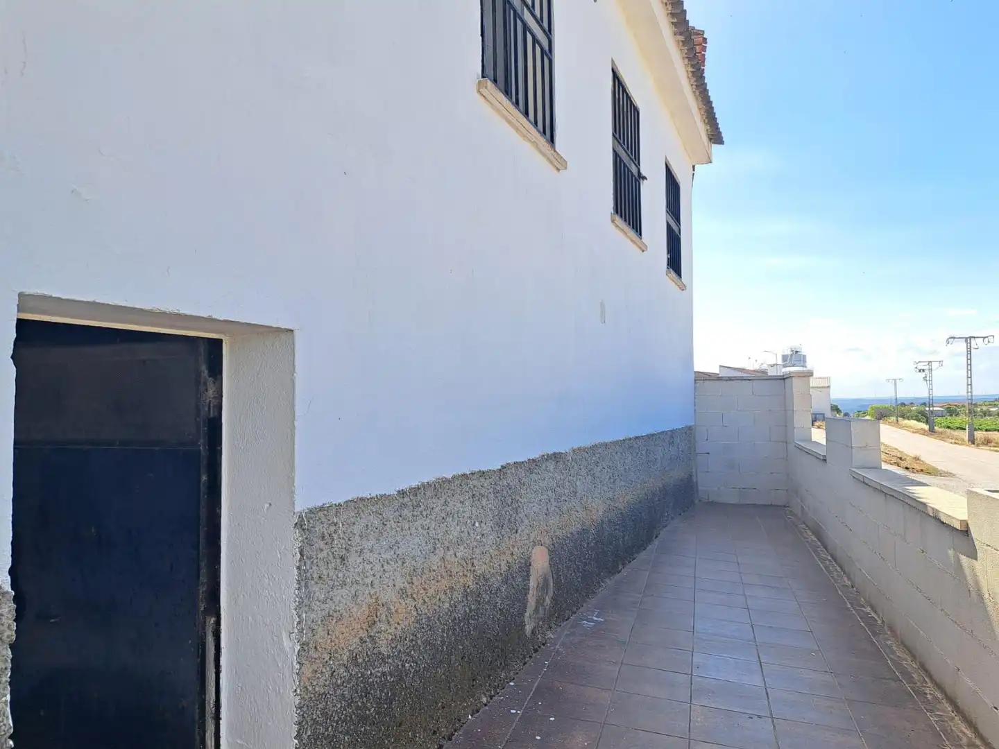 Exterior view of Houses for sale in Villargordo del Cabriel  with Terrace and Storage room