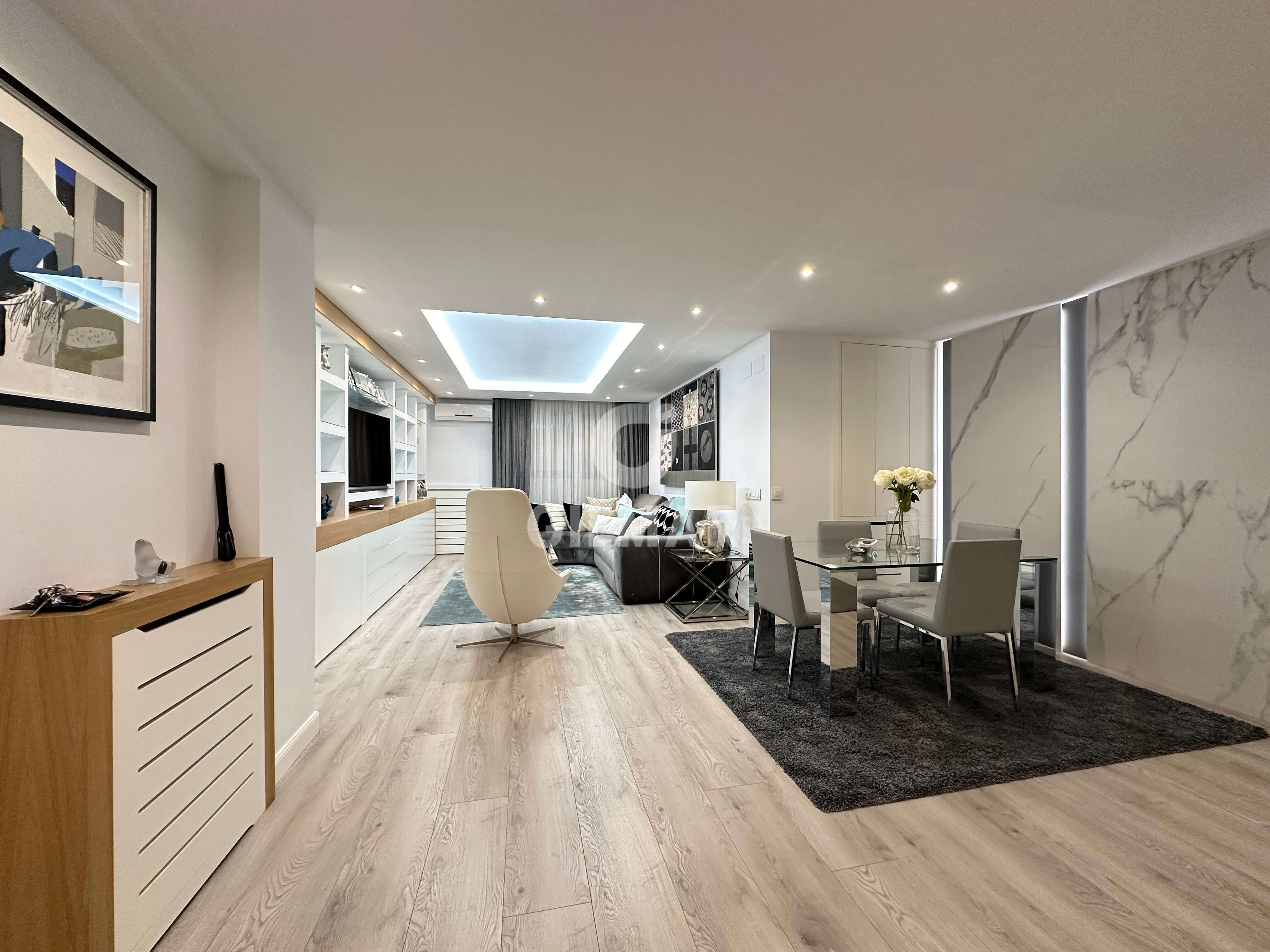 Living room of Flat for sale in  Madrid Capital  with Heating and Storage room