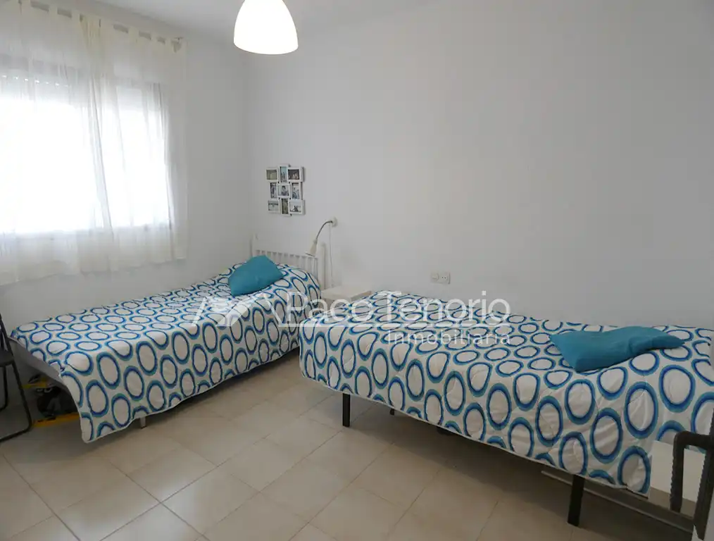 Dormitori de Apartament de lloguer en La Antilla amb Terrassa, Moblat i Forn