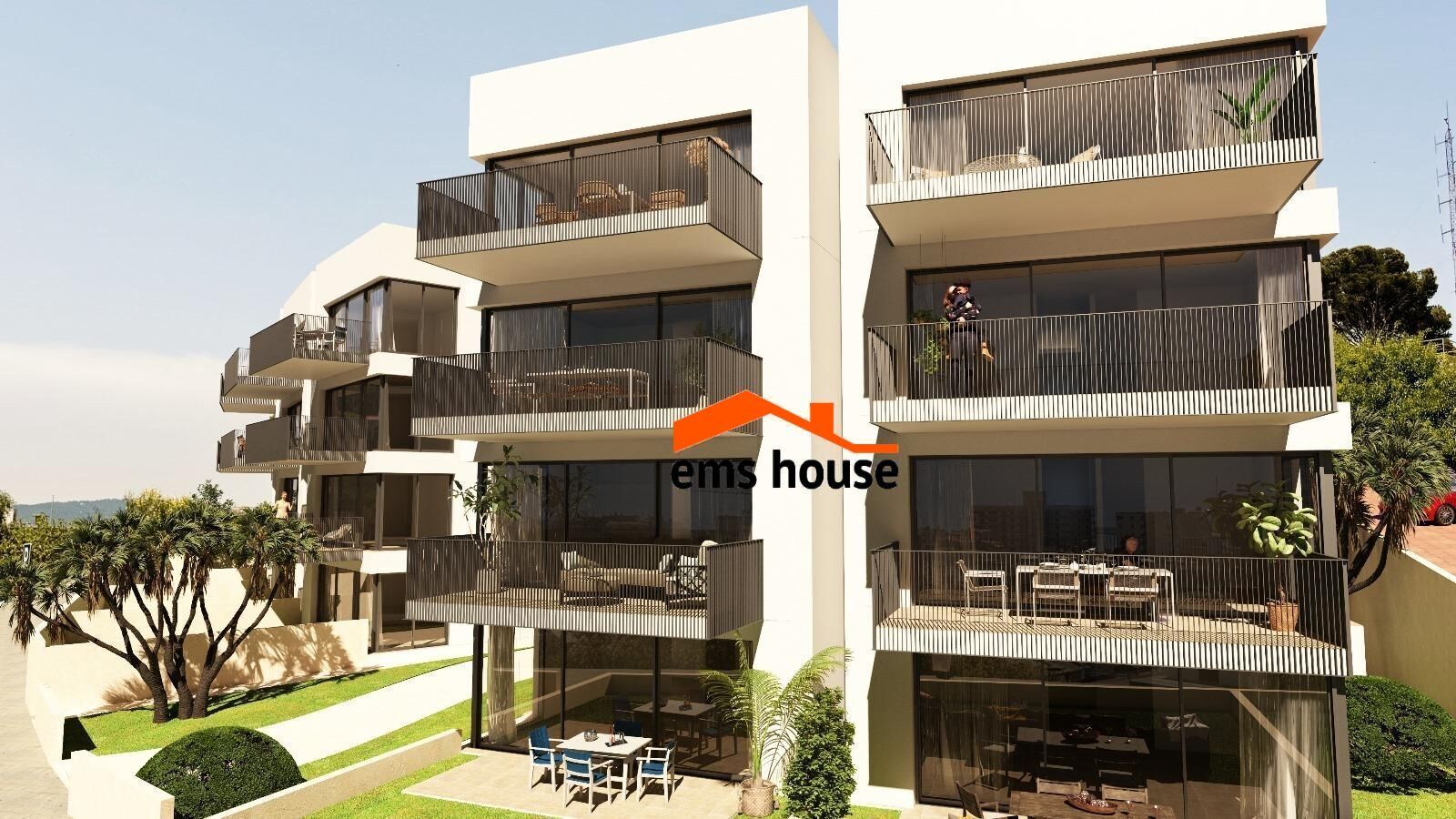 Vista exterior de Apartament en venda en Palamós amb Terrassa i Piscina comunitària