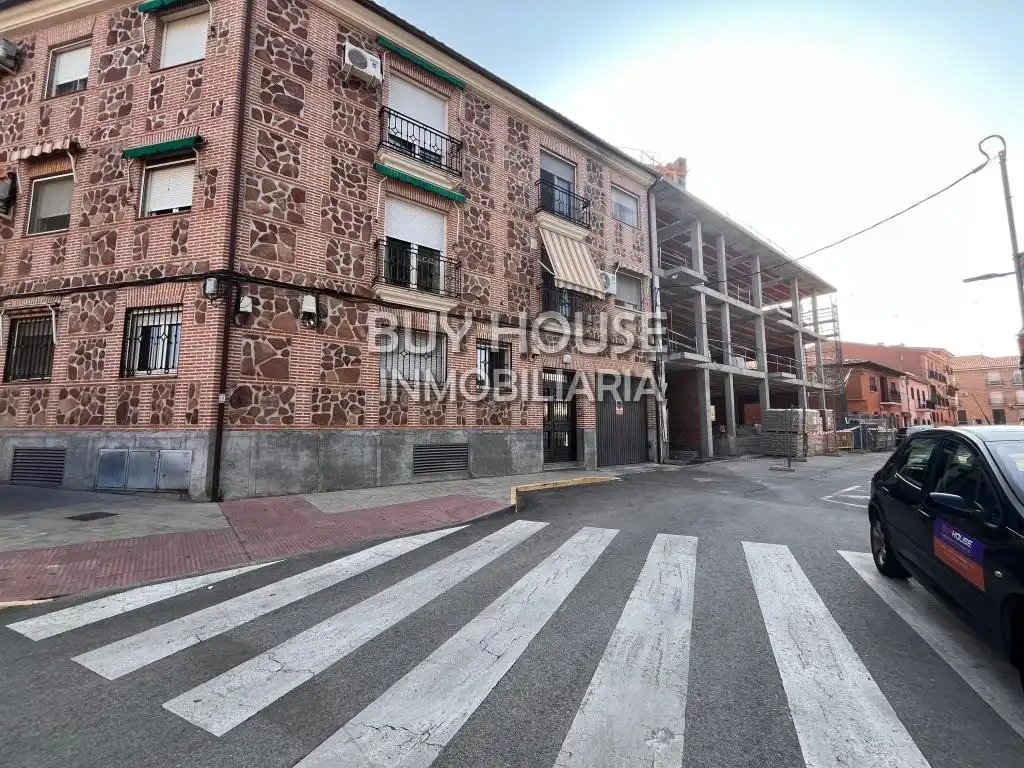 Vista exterior de Piso en venta en Illescas