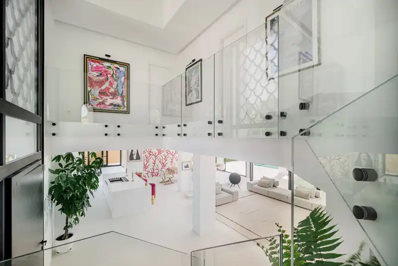 Chalet con terraza en venta en Nueva, imagen 4
