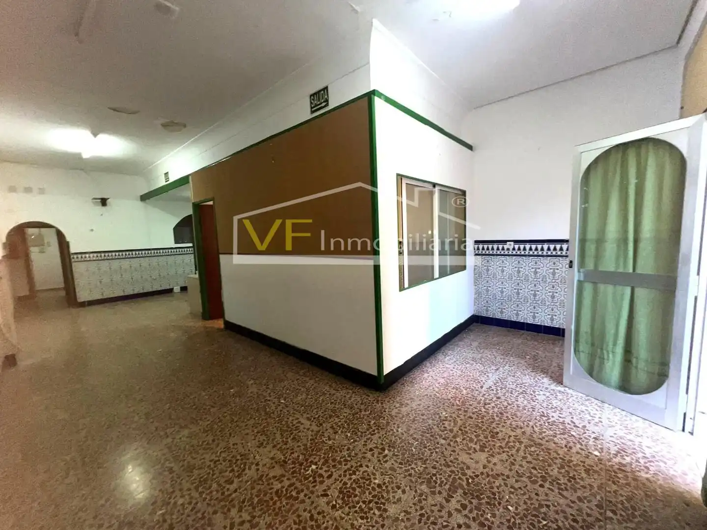 Local en venta en Málaga con Aire acondicionado