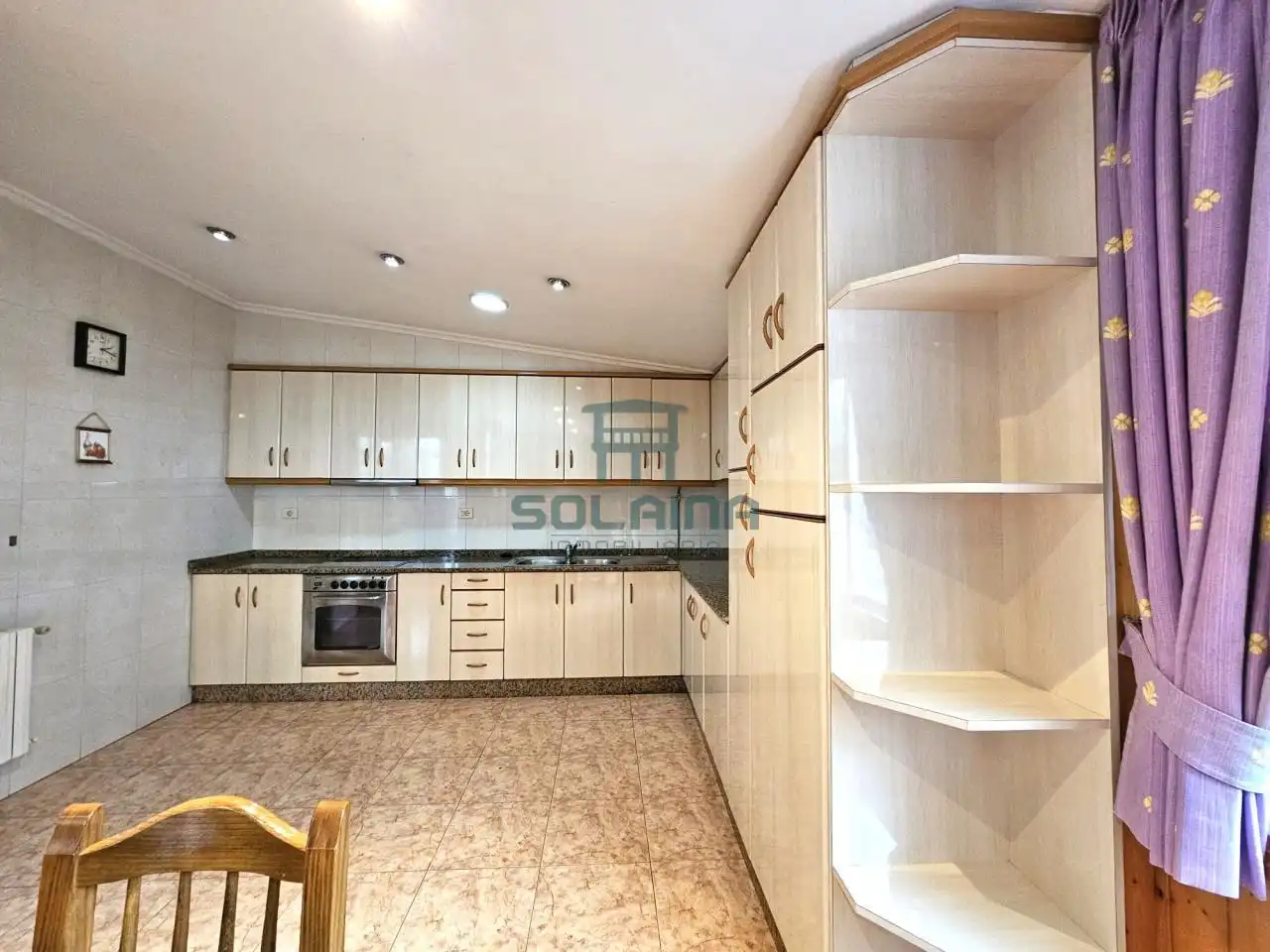 Cocina de Casa o chalet en venta en Ribadavia con Calefacción, Jardín privado y Trastero