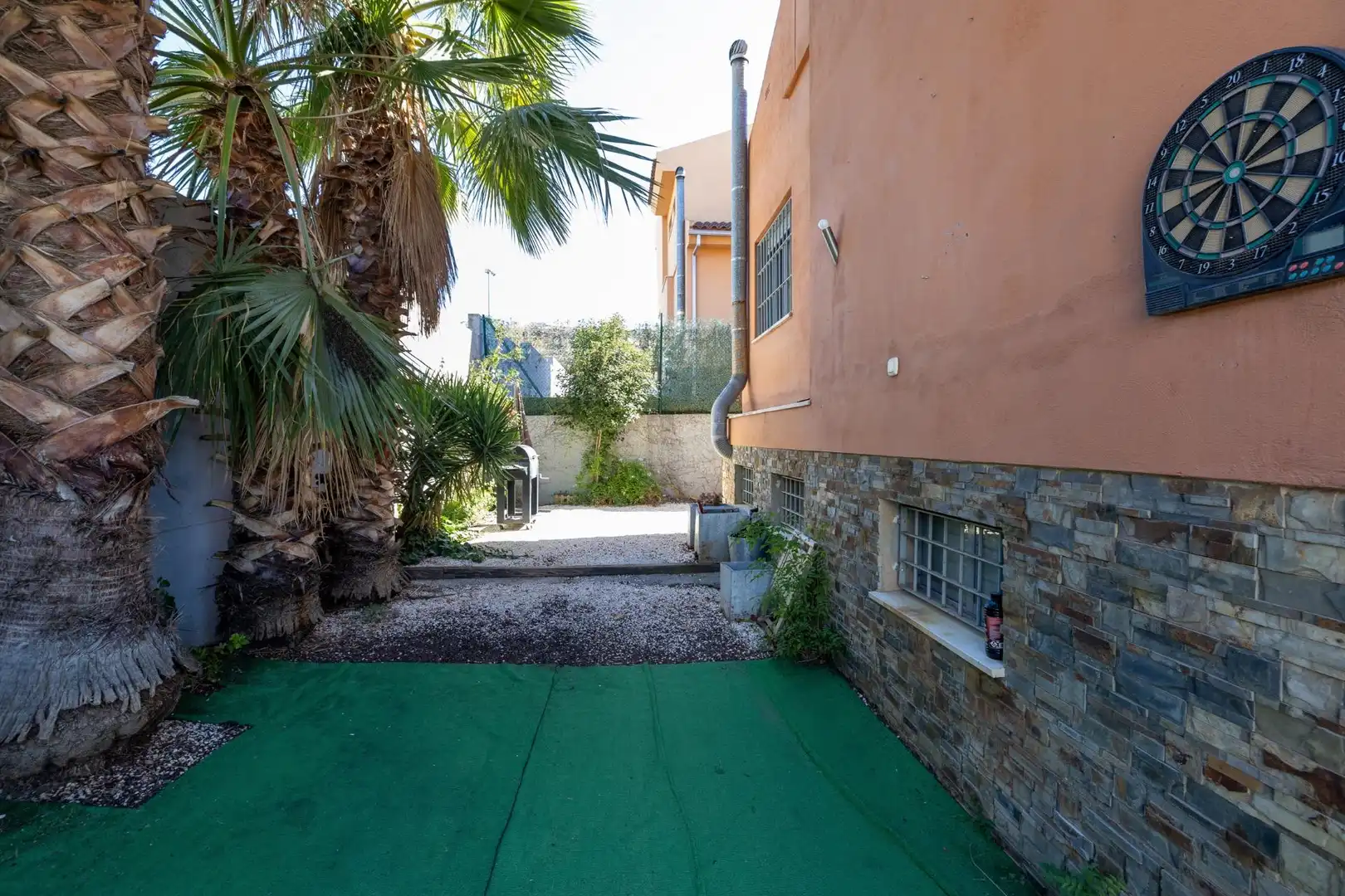 Houses for sale in Calle Miguel Valle Tendero, Jun