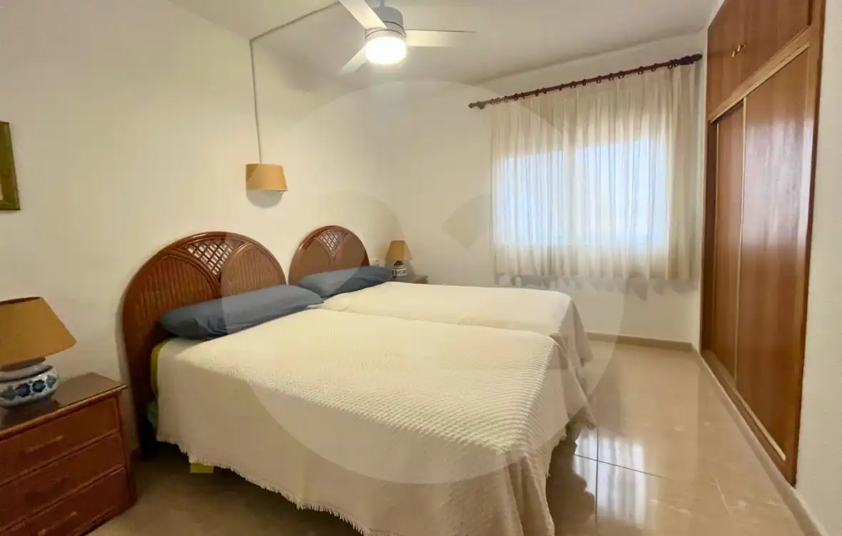 Bedroom of Apartments for rent in El Campello  with Swimming Pool, Furnished and Washing machine