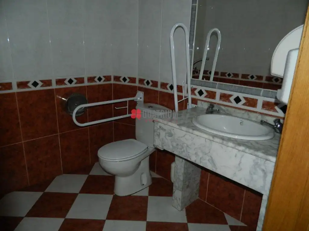 Badezimmer von Gebäude zum Verkauf in O Incio 