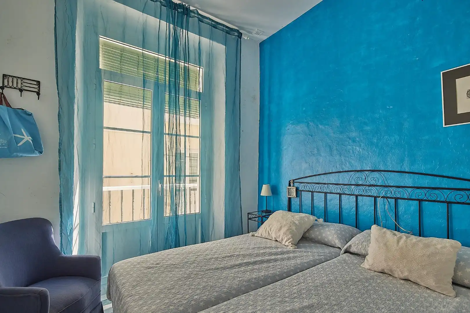 Schlafzimmer von Wohnung zum Verkauf in Cádiz mit Balkon