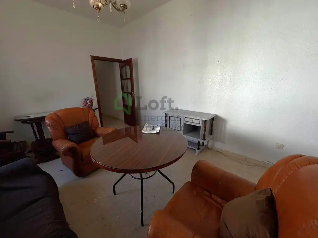 Wohnung zur Miete in Calle Cordero El, Pardaleras