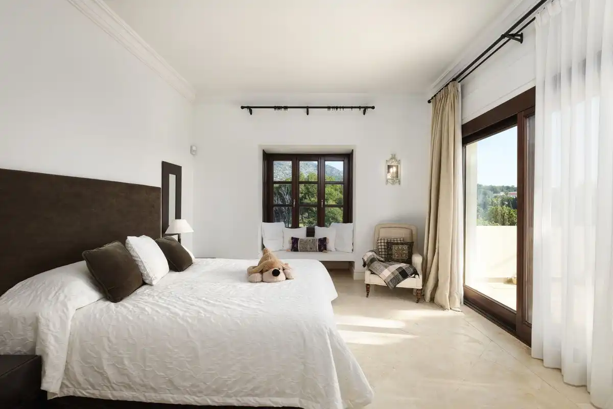Chalet con piscina en venta en Milla de Oro, imagen 42