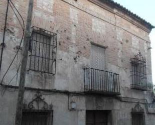 Vista exterior de Pis en venda en Chinchón amb Jardí privat