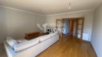 Living room of Flat for sale in Labastida / Bastida  with Heating, Parquet flooring and Balcony